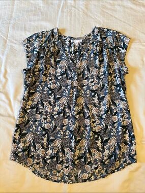D2 Navy, Cream and Beige Floral Cap Sleeve Blouse